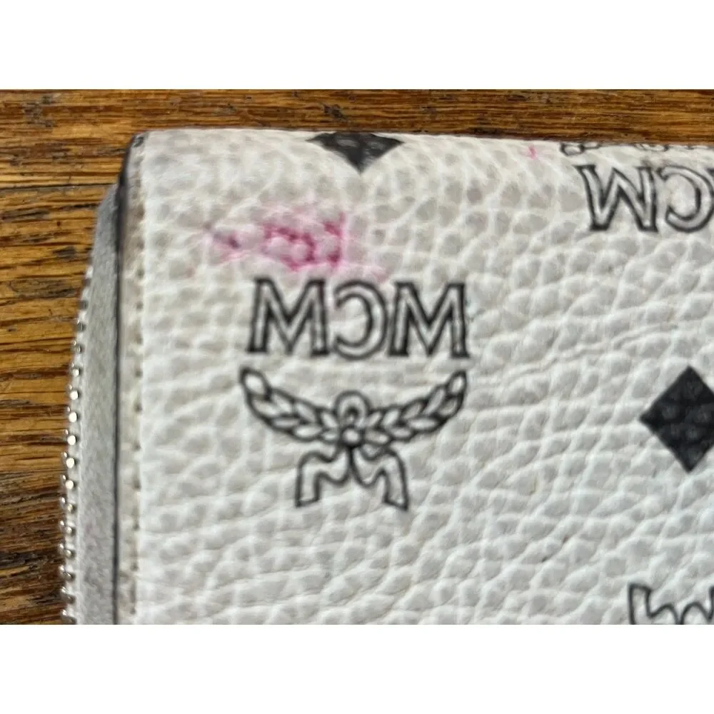 MCM White Leather Logo Purse Wallet Women's Size Small - Picture 8 of 8